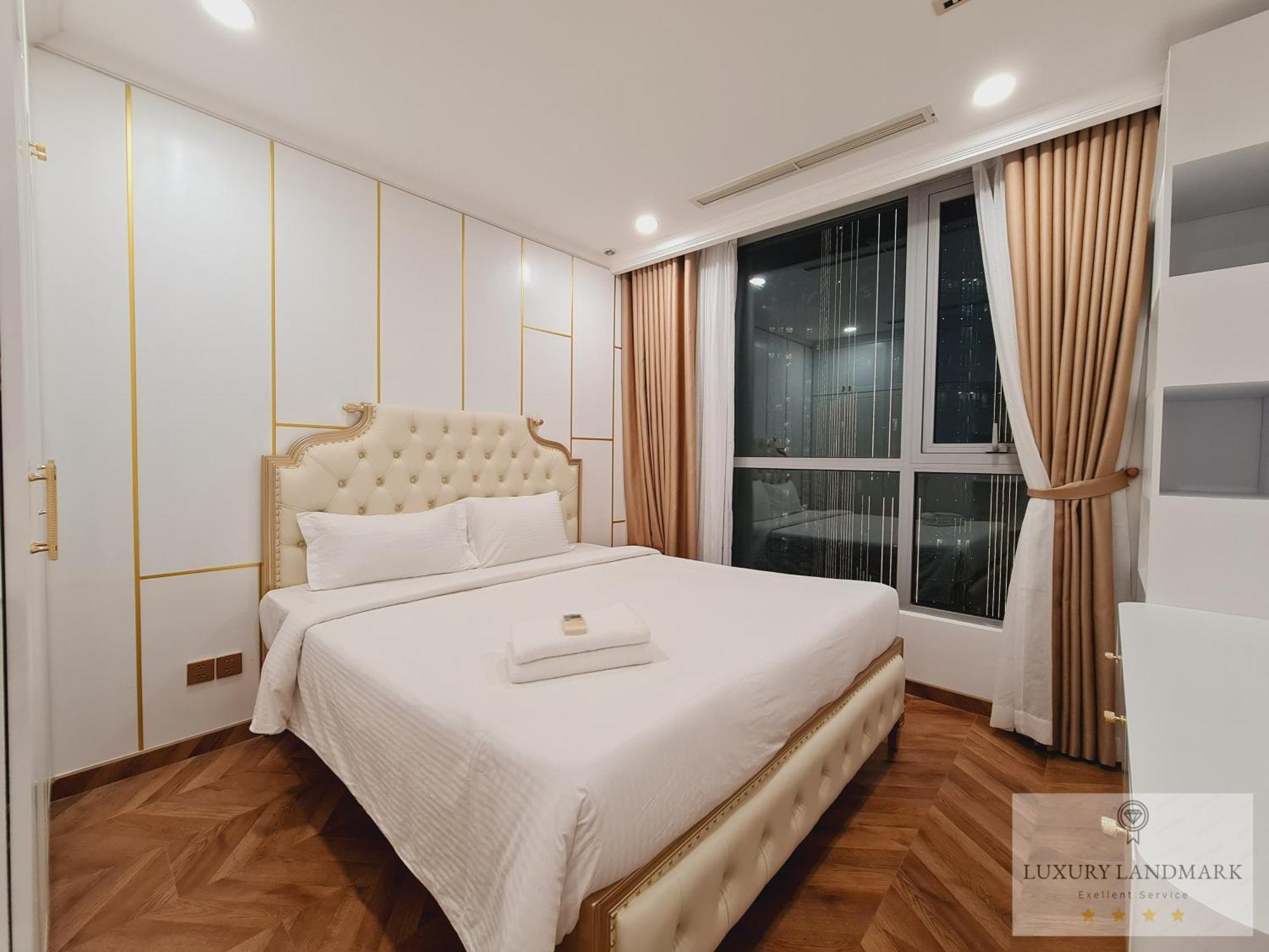 Landmark Saigon Pearl Riverview Residences *
