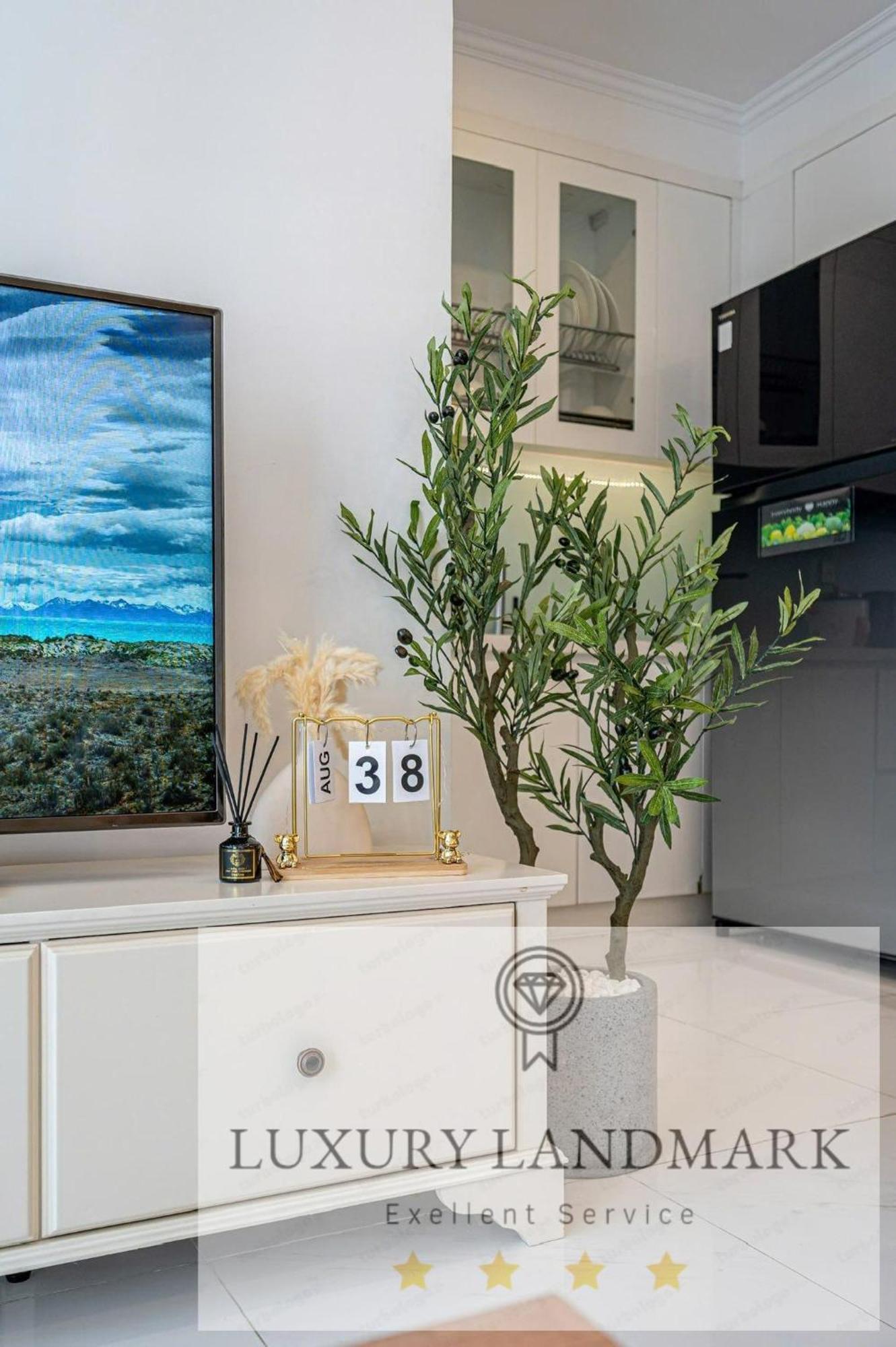 Landmark Saigon Pearl Riverview Residences Apartment